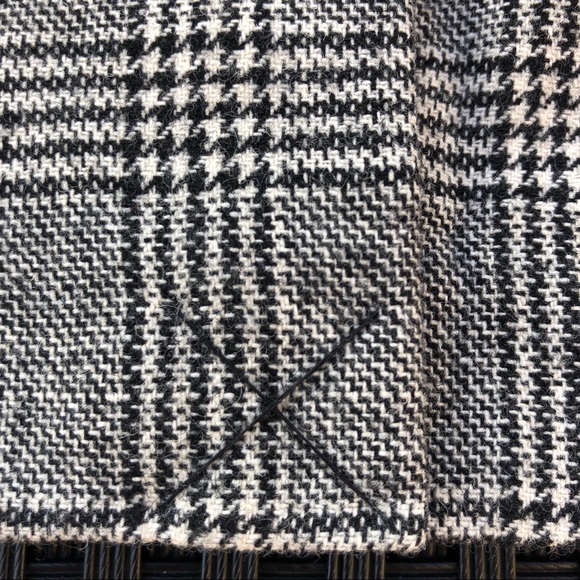 New never worn. Zara wool & lace pencil skirt - Picture 6 of 6